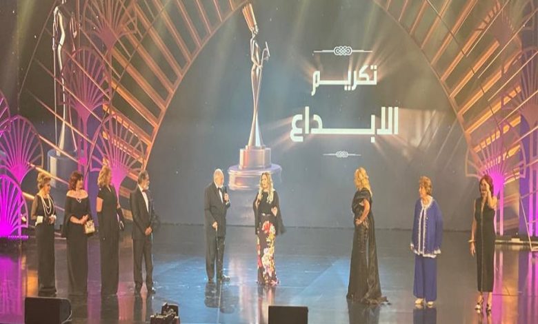 مهرجان القاهرة للدراما يكرم صناع مسلسلات رمضان 2022.. ورواد "تويتر" يتفاعلون alarabtrend.com